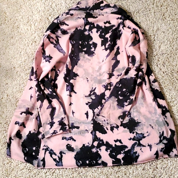 360 Cashmere Sweater - Picture 2 of 7